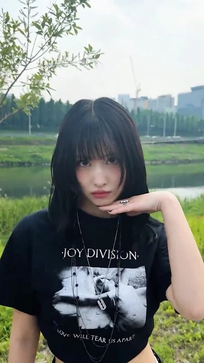 The most beloved wallpaper among Momo (TWICE)'s fans