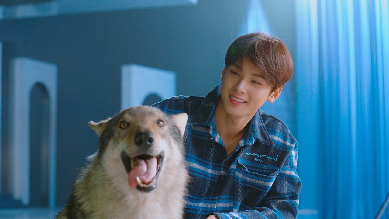 Recent activity shot of Moonbin (ASTRO)