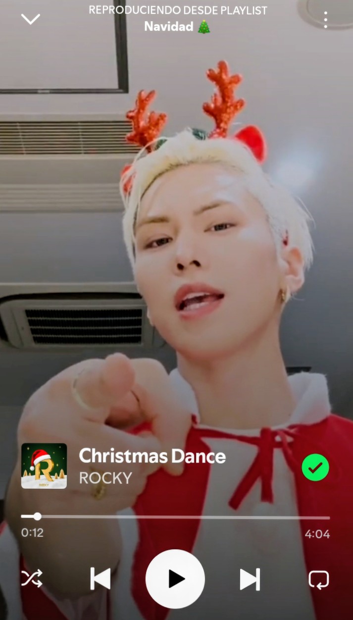 Rocky的最新活动照片