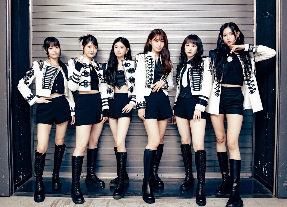 Latest photo of EVERGLOW