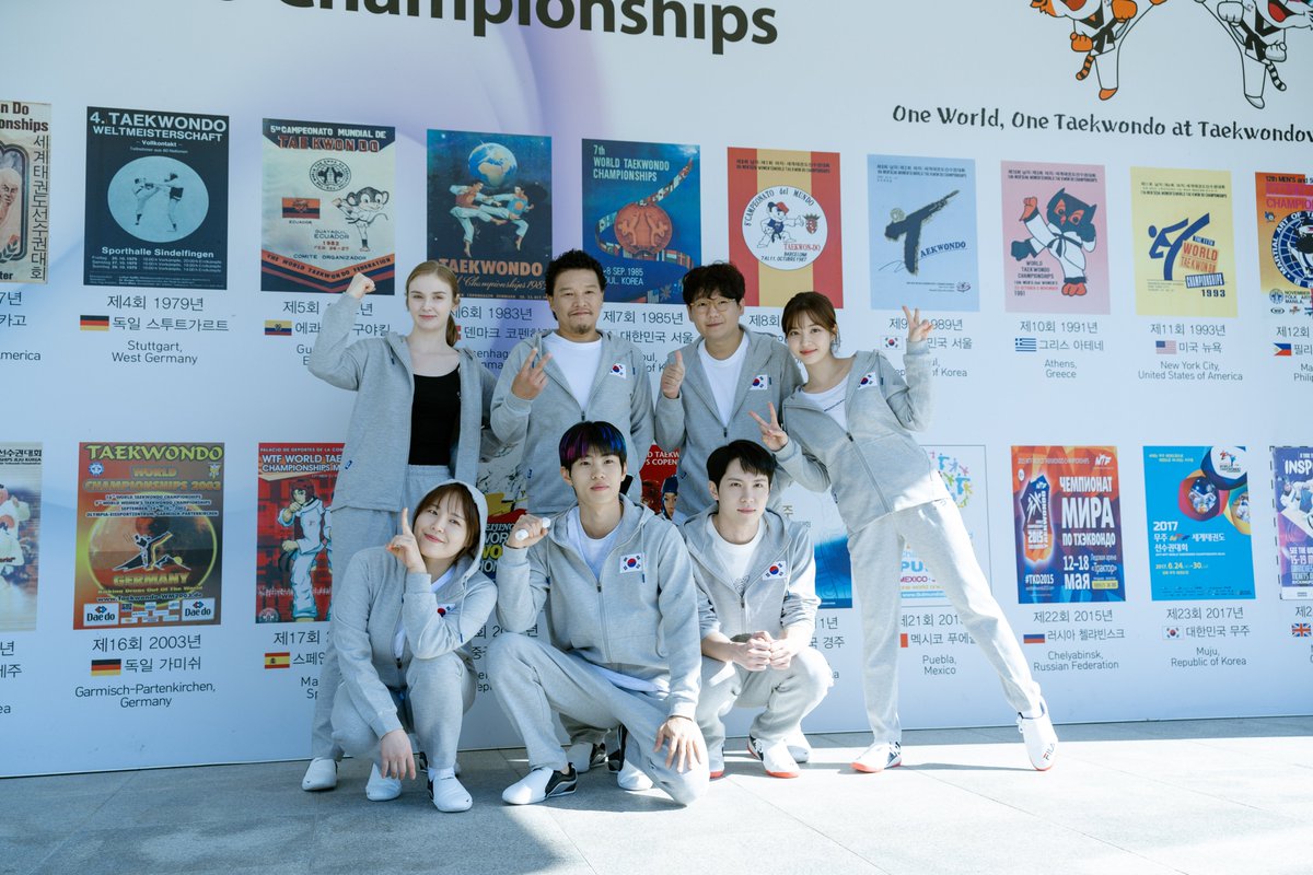 WEiの舞台裏ショット