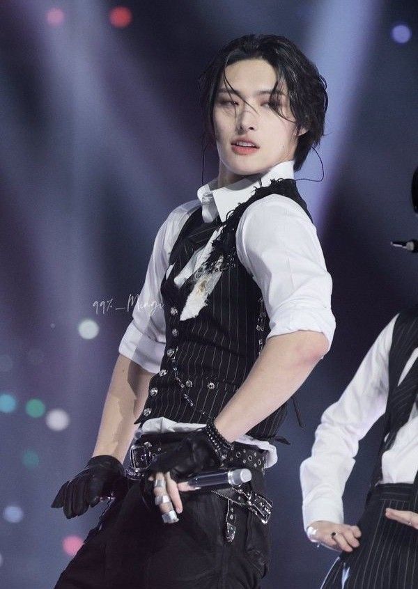 에이티즈의 최신 사진