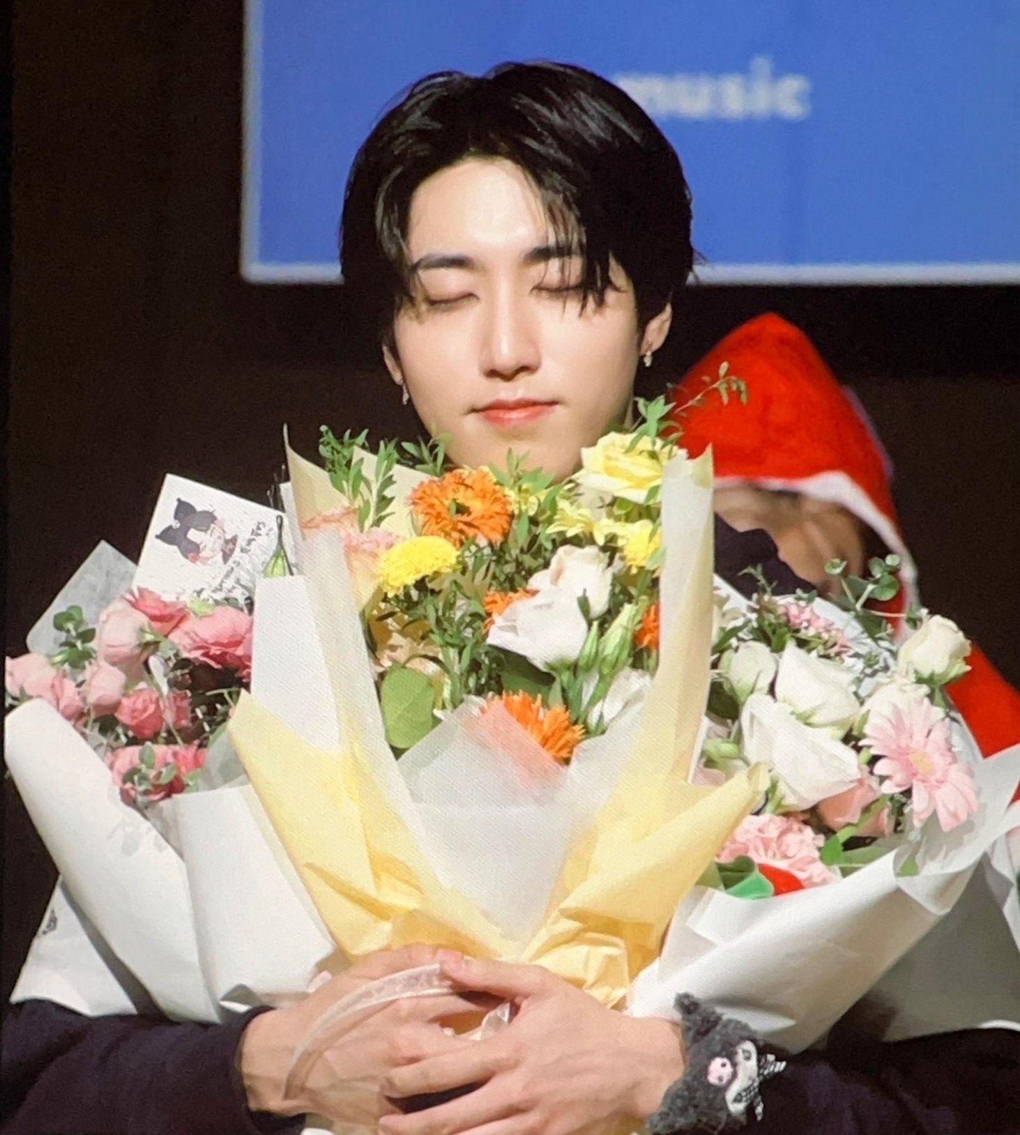 A moment captured by HAN (Stray Kids)'s fan