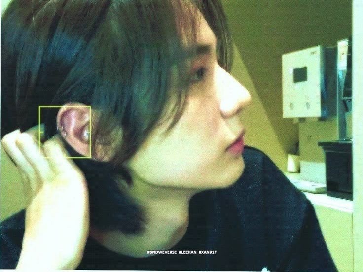 Behind-the-scenes cut of Leehan (BOYNEXTDOOR)
