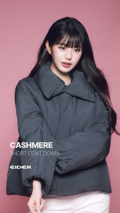 A moment captured by Jang Wonyoung (IVE)'s fan