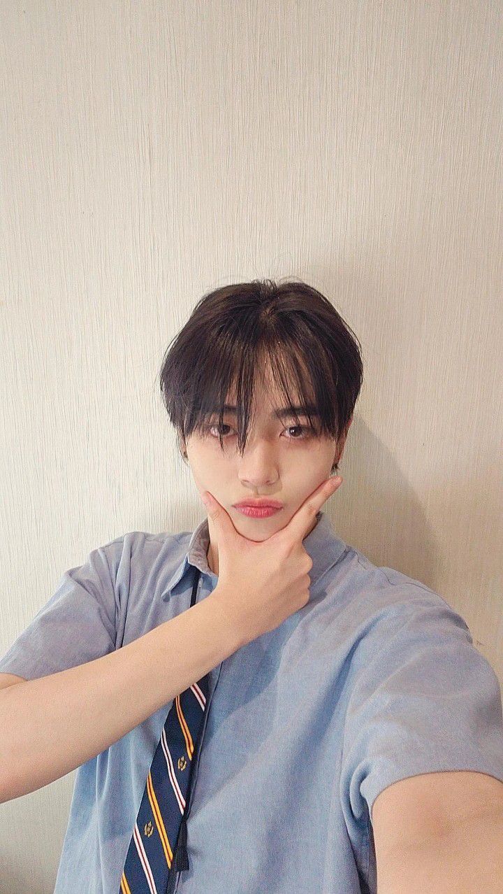 Hong Sungmin (FANTASY BOYS)粉絲拍下的瞬間