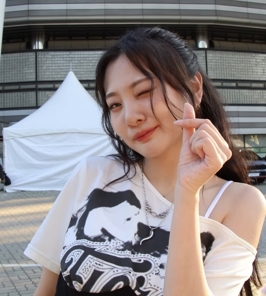 Behind-the-scenes cut of Bolbbalgan4