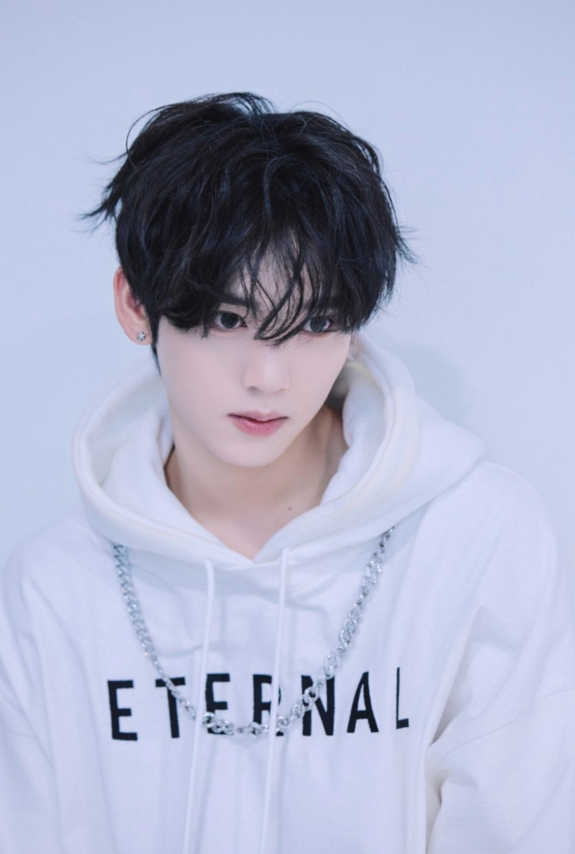 Potret di balik layar Han Yujin (ZEROBASEONE)