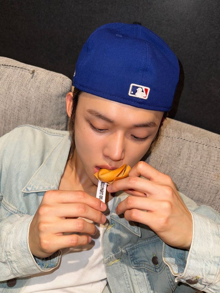 然竣 (TOMORROW X TOGETHER)的最新照片