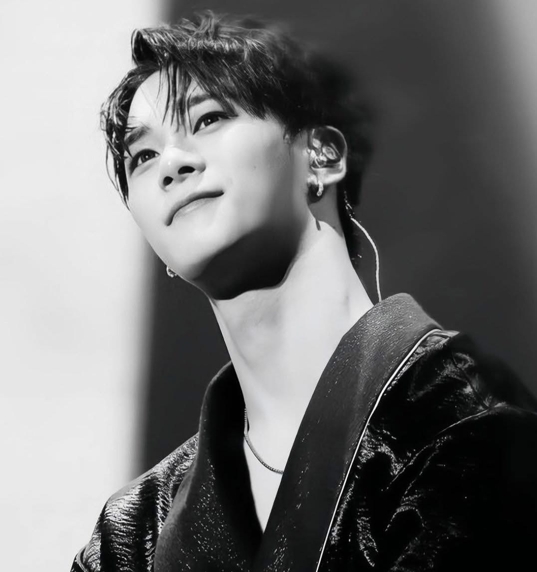 Latest photo of Moonbin (ASTRO)