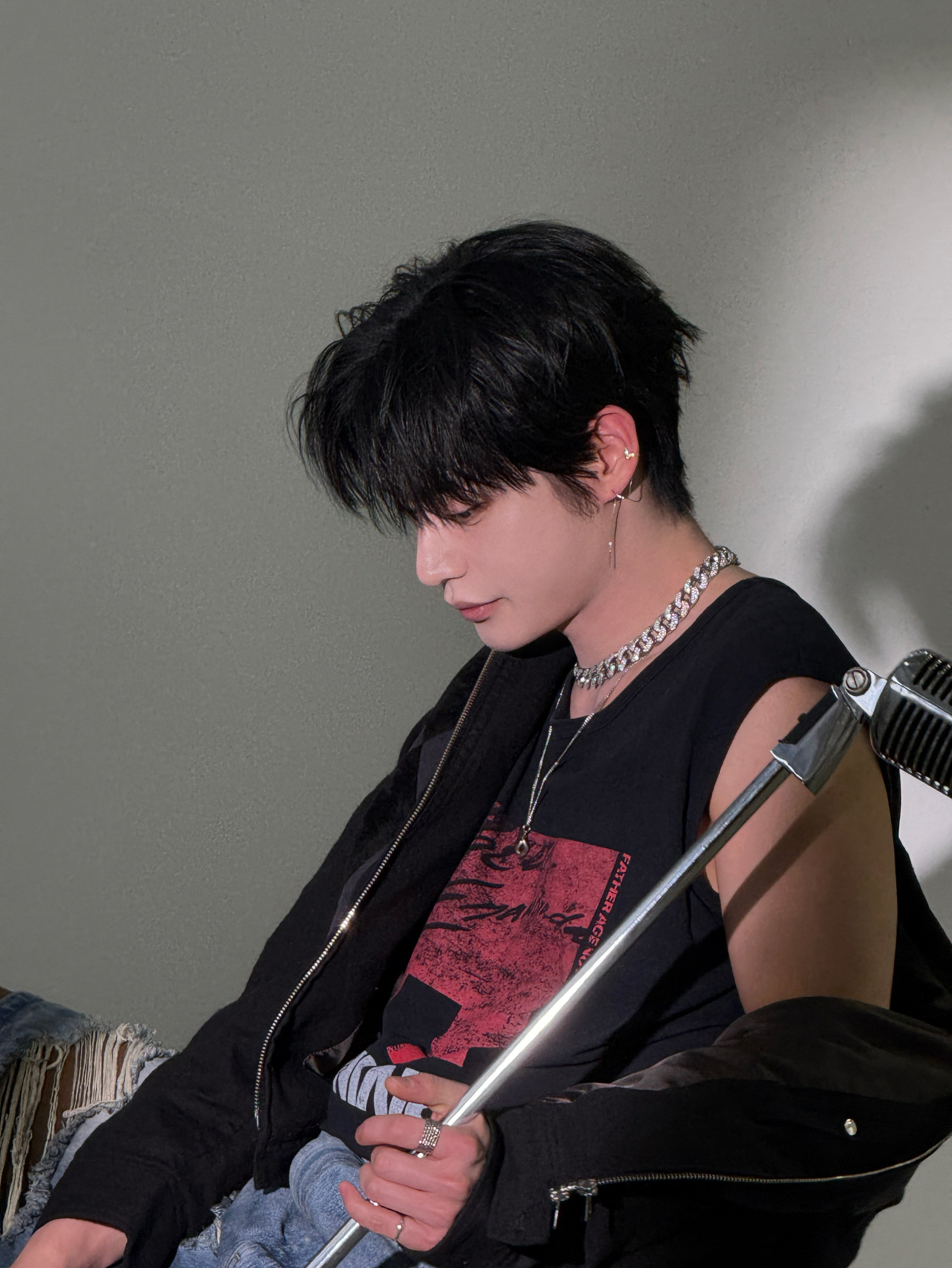 Latest photo of Kim Jiwoong (ZEROBASEONE)