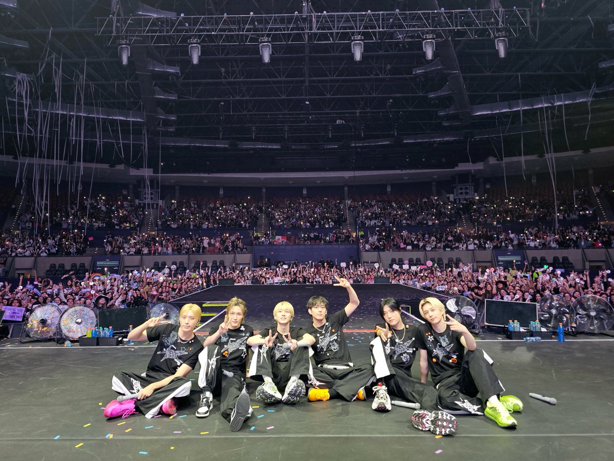 A moment captured by P1Harmony's fan