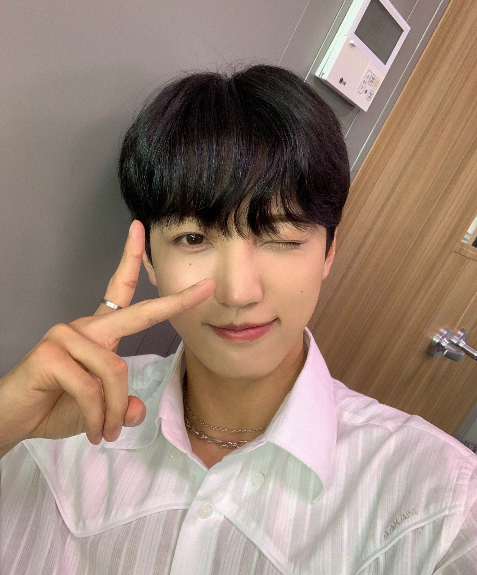 Behind-the-scenes cut of Sunyoul (UP10TION)