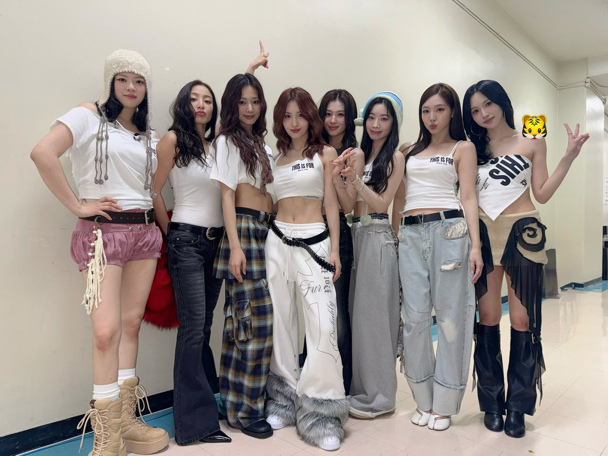 TWICE의 최신 사진