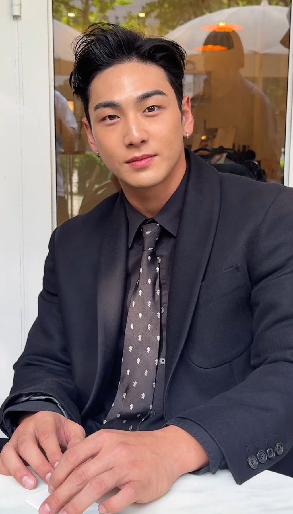 Latest photo of Baekho