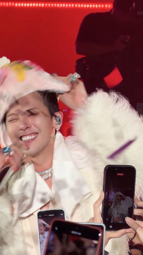 Foto terbaru G-DRAGON (BIGBANG)