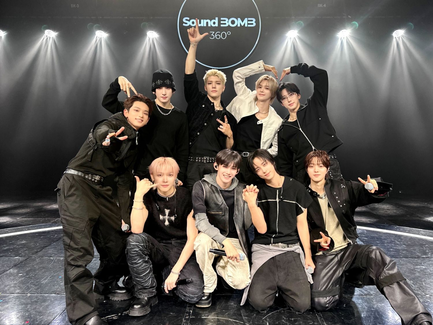 Latest photo of &TEAM