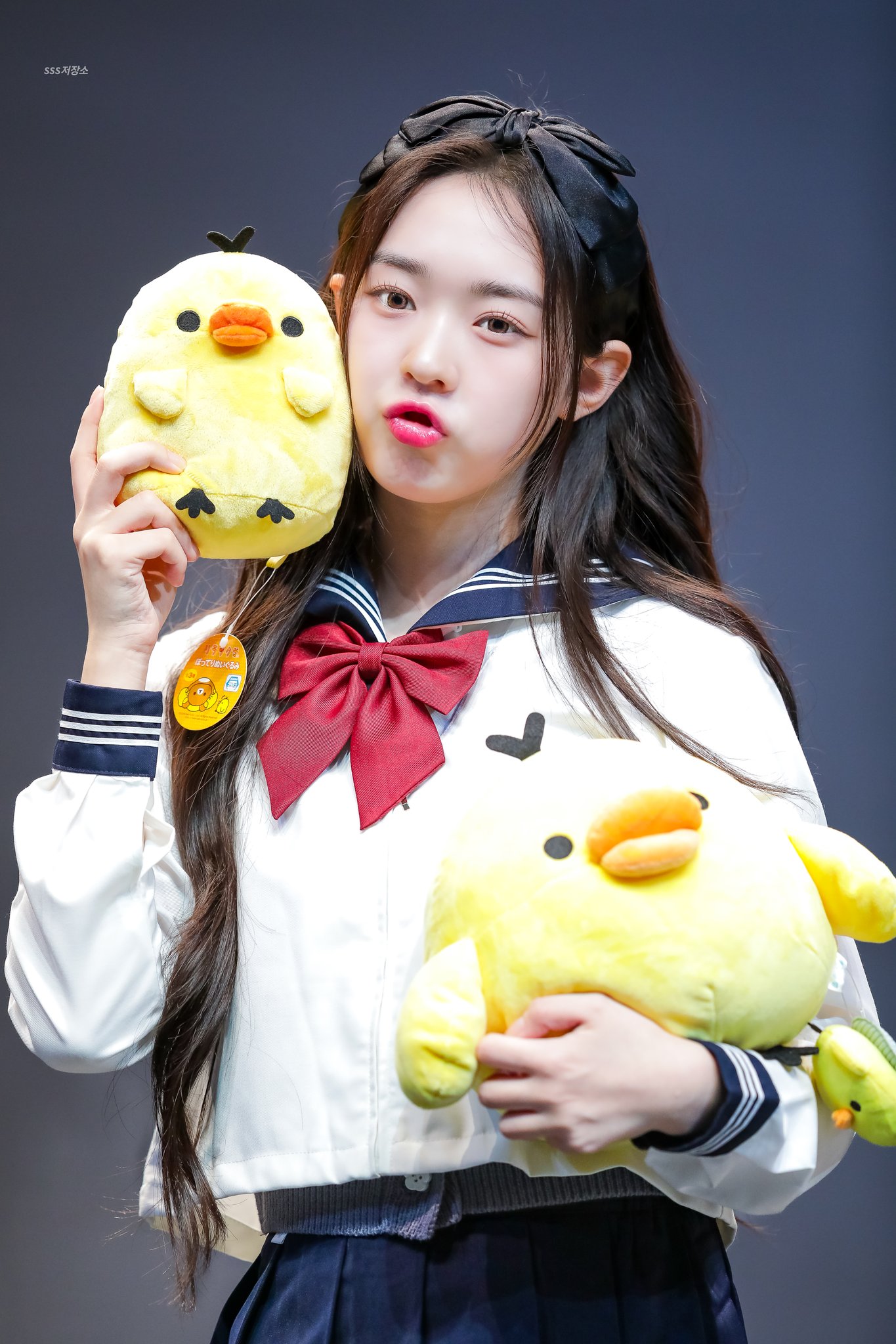 Recent activity shot of Kim Soomin (tripleS)