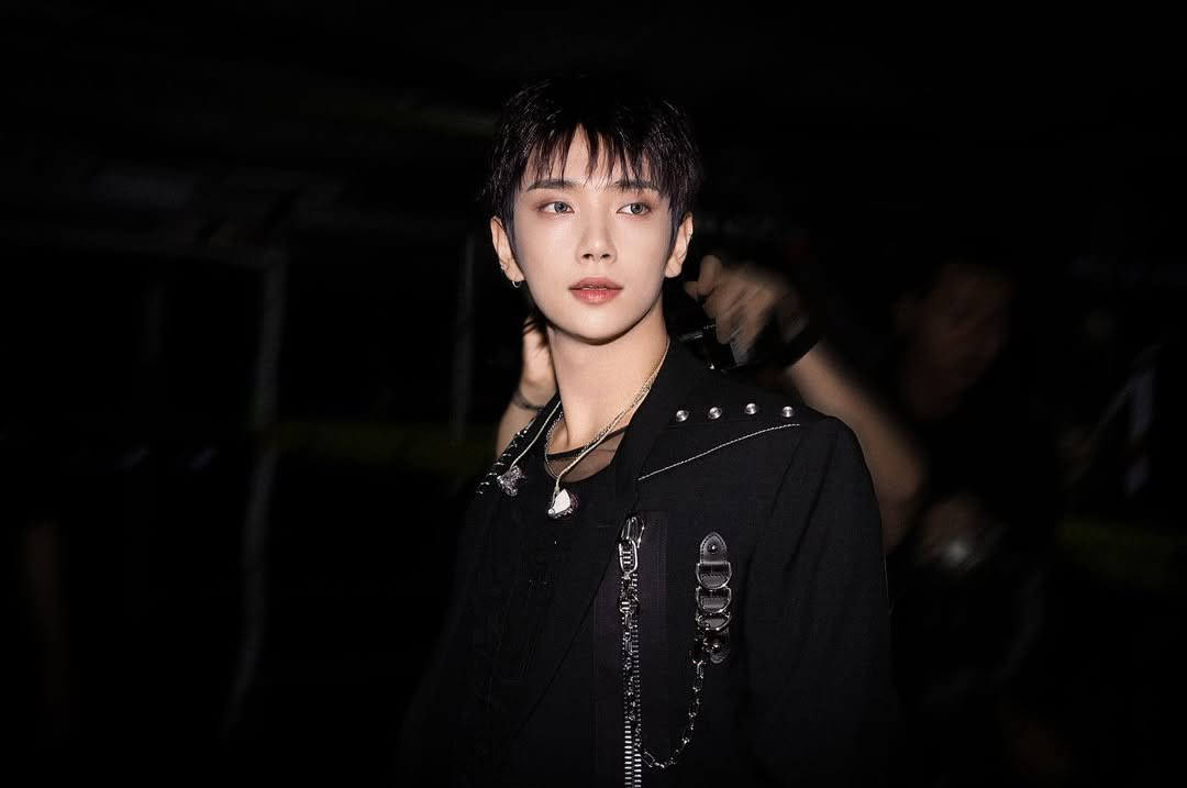 Latest photo of Joshua (SEVENTEEN)