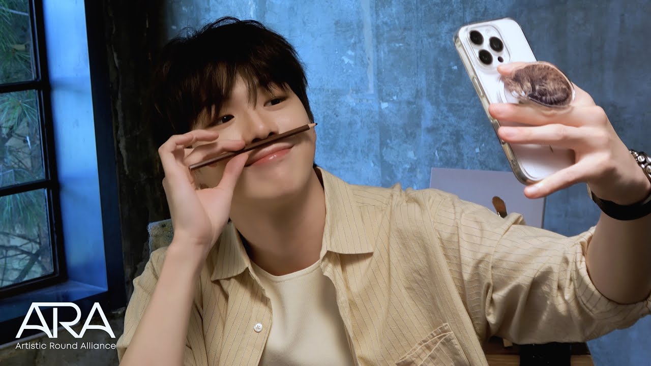 A moment captured by Kang Daniel's fan