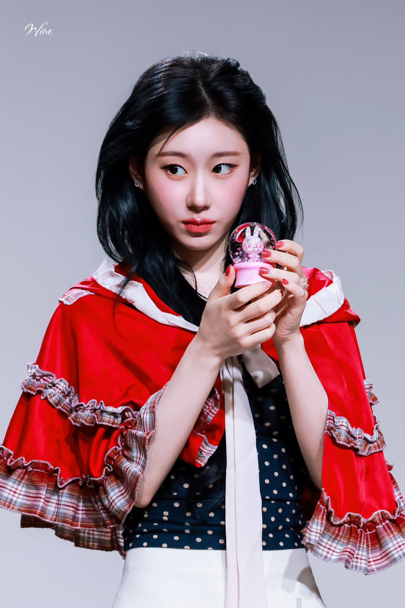 彩領 (ITZY)的最新活動照片