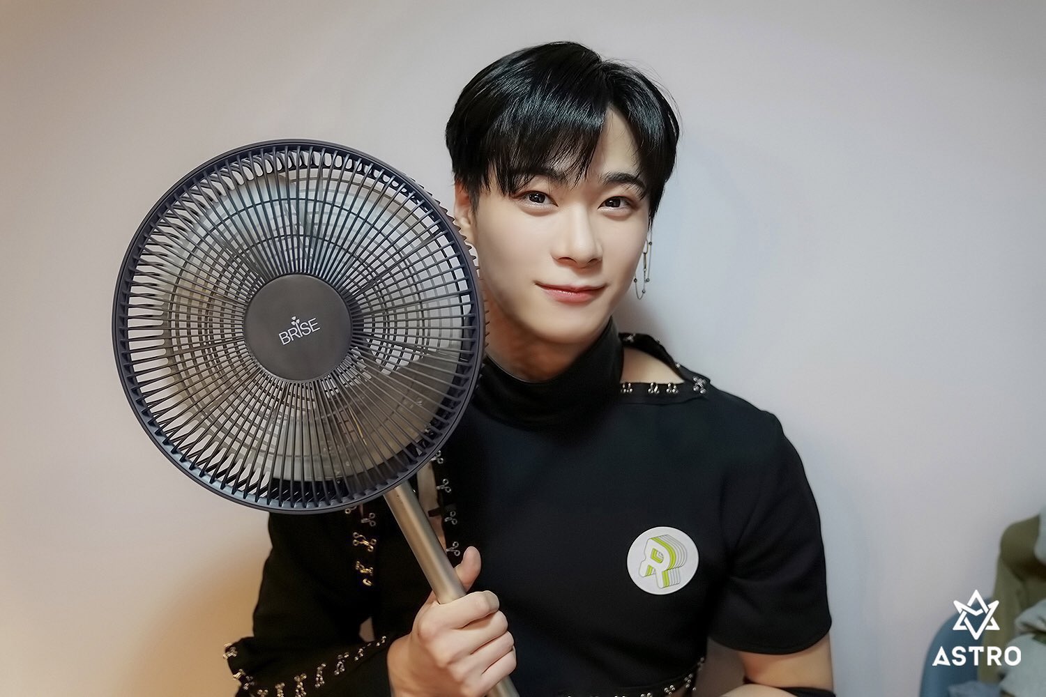 Latest photo of Moonbin (ASTRO)