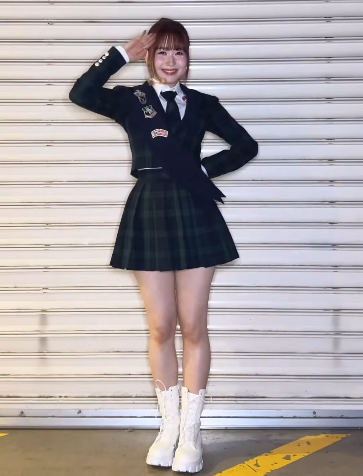 Recent activity shot of Kasahara Momona (ME:I)