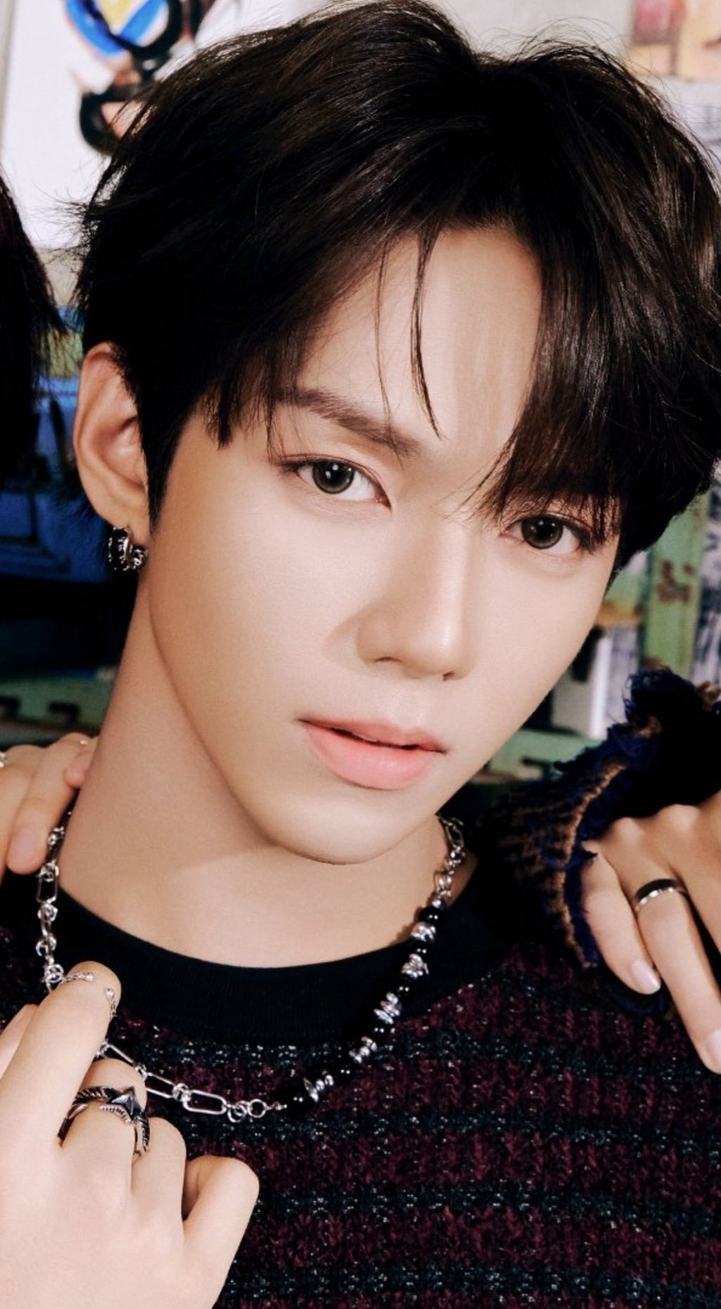 A heartfelt wallpaper shared by JL (AHOF)'s fans