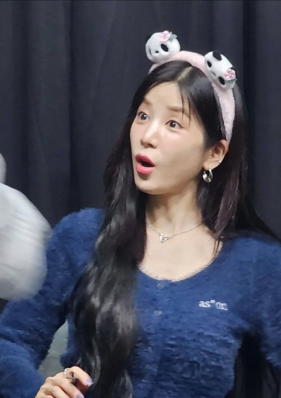 朴初瓏 (Apink)的最新照片