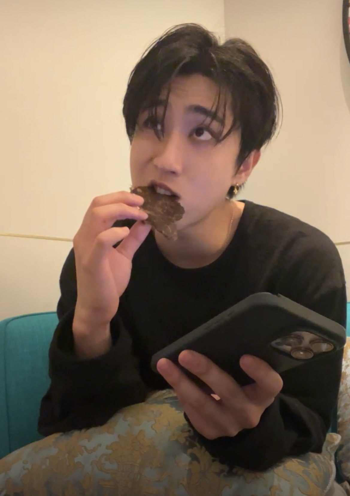 Recent activity shot of HAN (Stray Kids)