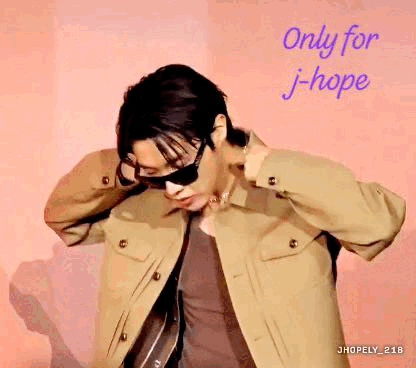 제이홉 (방탄소년단) 최근 활동샷