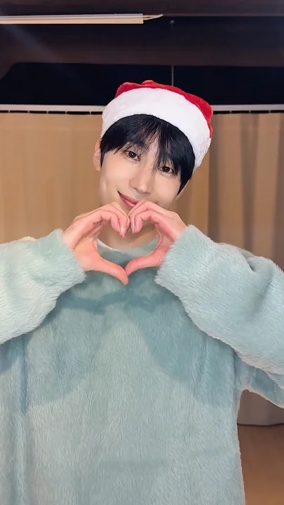 Latest photo of Han Seungwoo