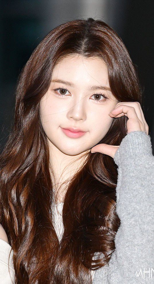 A heartfelt wallpaper shared by A-na (Hearts2Hearts)'s fans