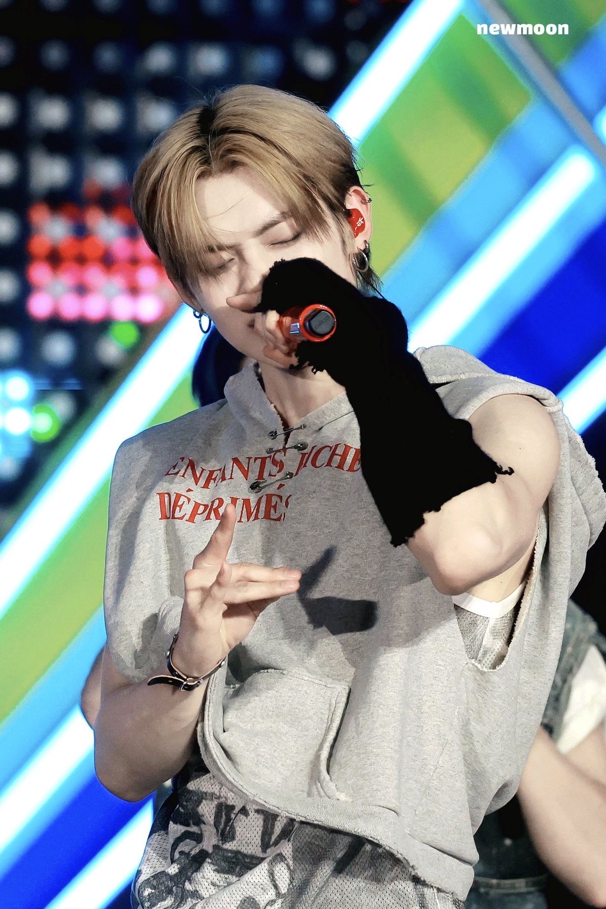 Foto aktivitas terbaru Yeonjun (TOMORROW X TOGETHER)