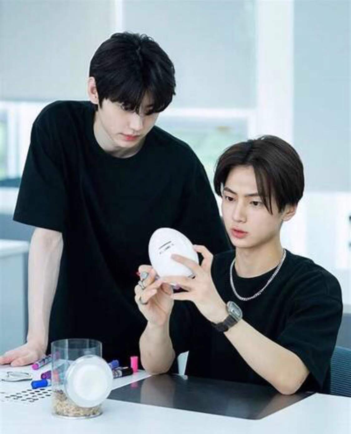 Potret di balik layar ENHYPEN