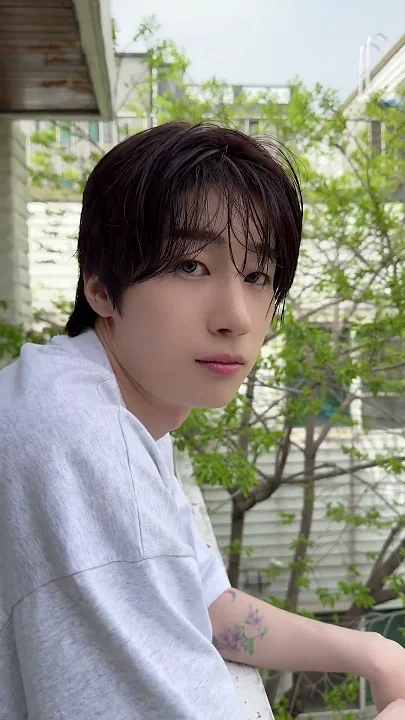 Recent activity shot of Han Seungwoo