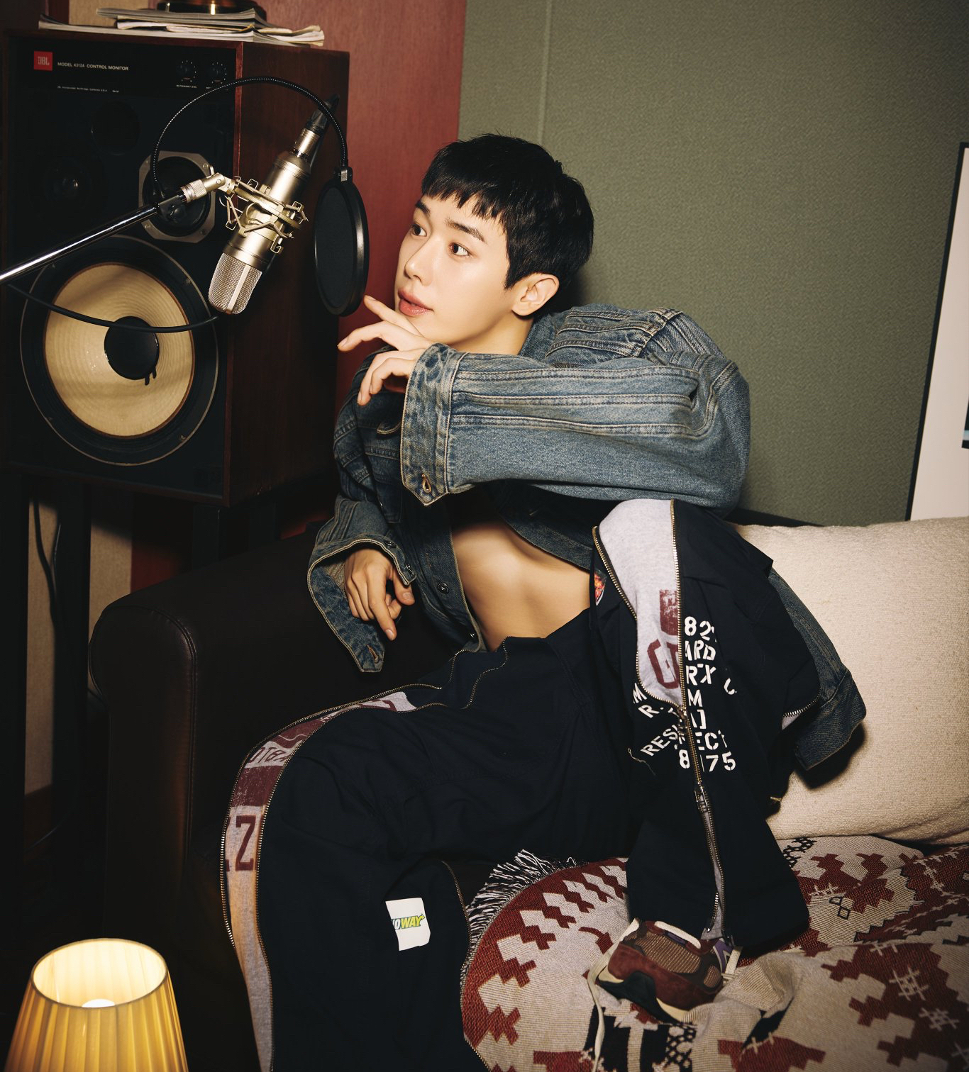 Behind-the-scenes cut of Wonho