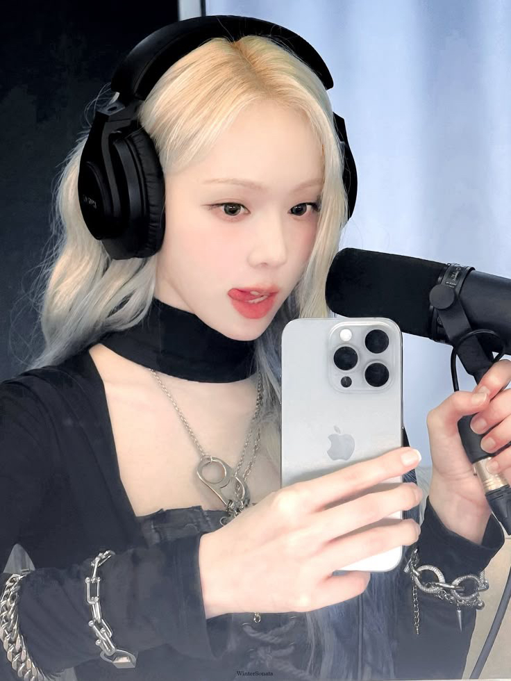 윈터 (에스파)의 비하인드 컷