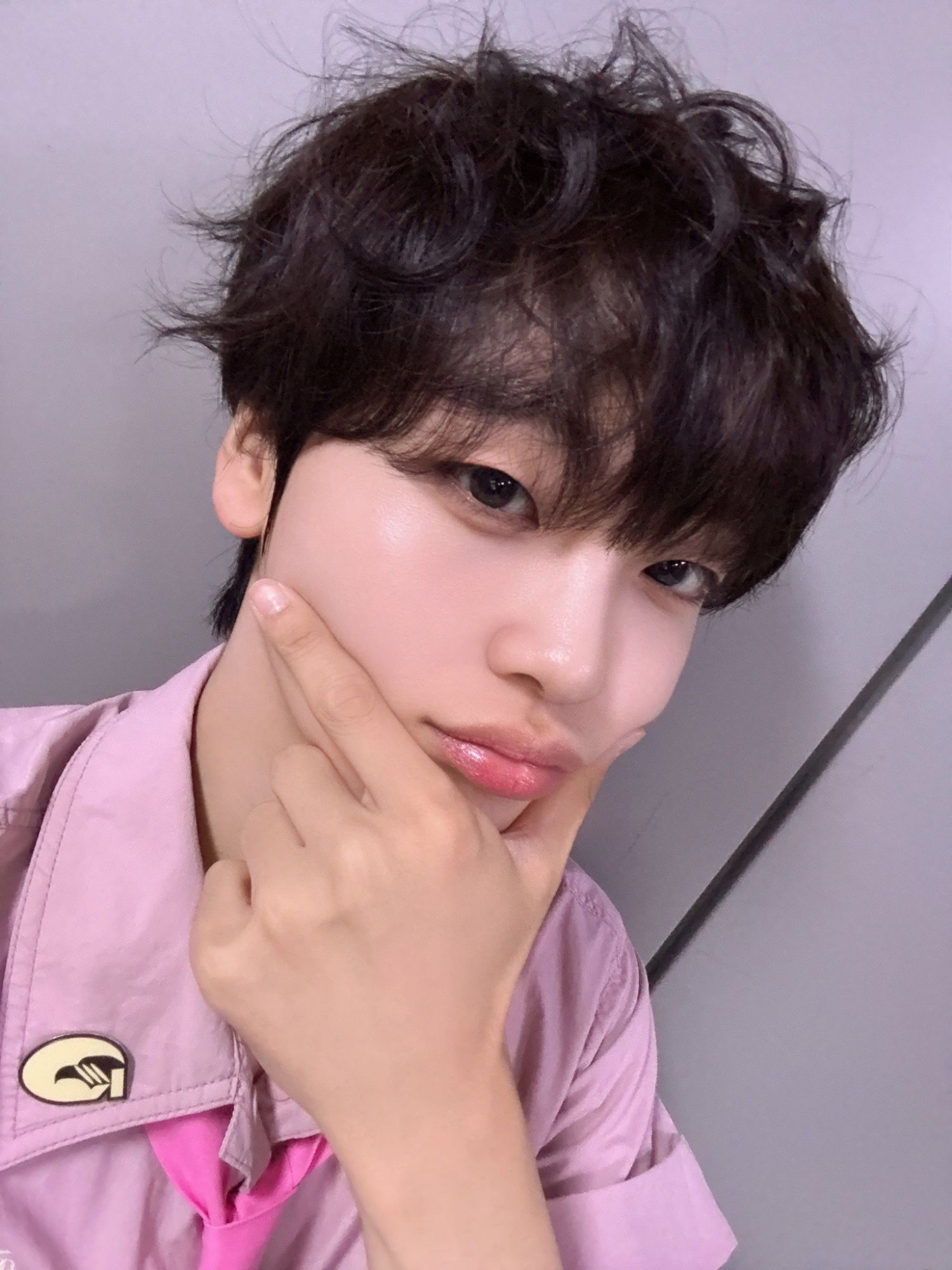 Behind-the-scenes cut of Hyeongjun (CRAVITY)