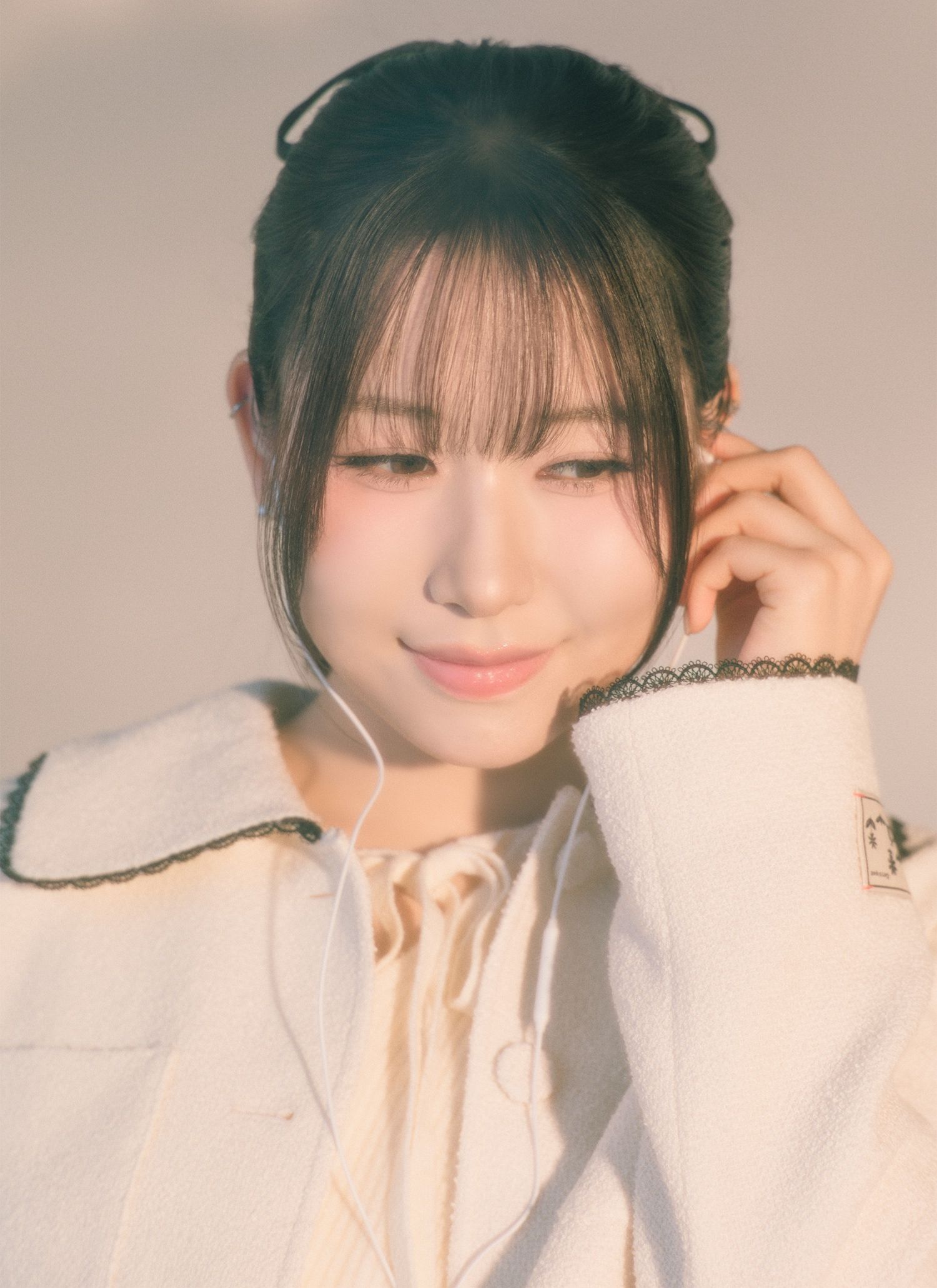 Recent activity shot of Kasahara Momona (ME:I)