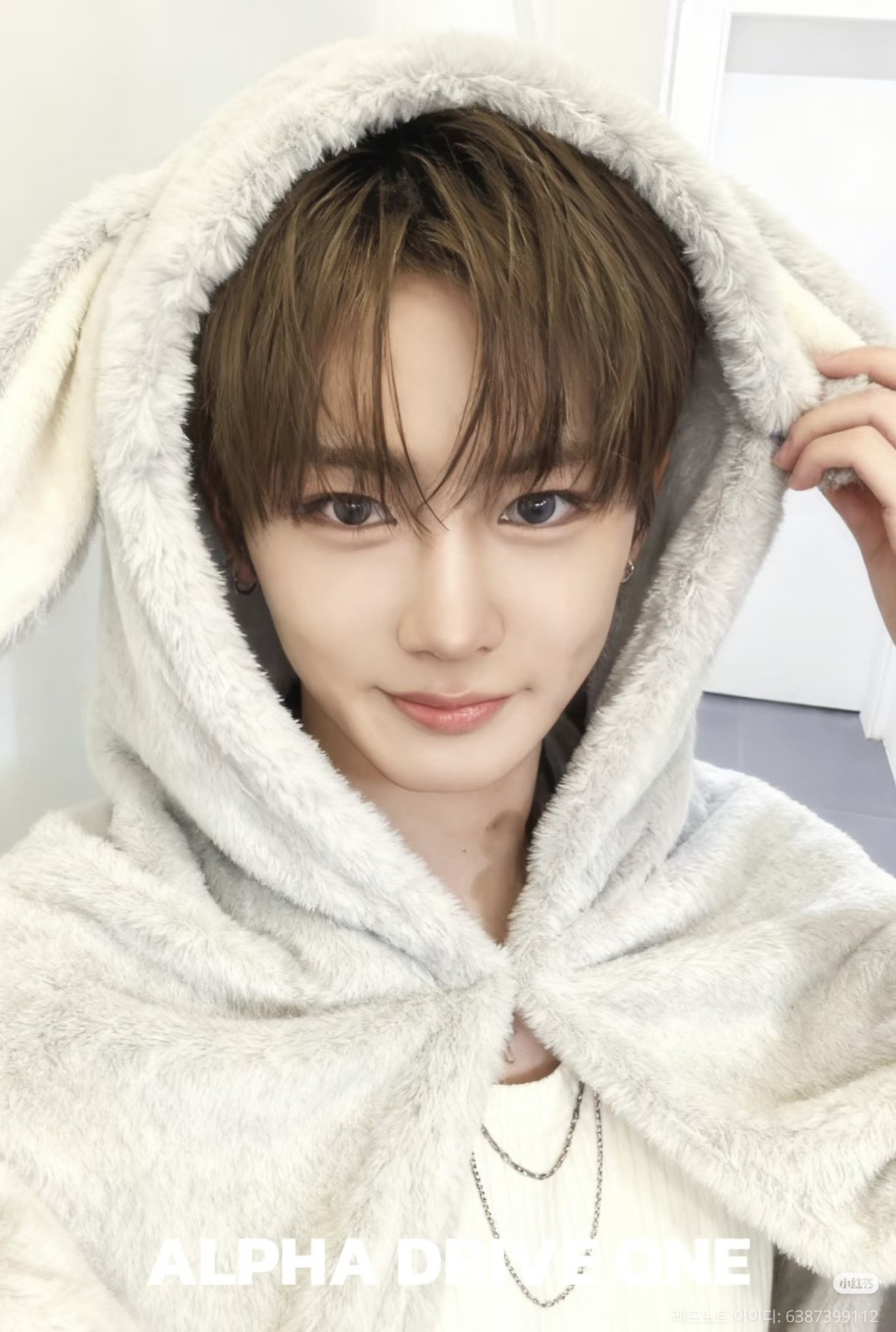 Behind-the-scenes cut of Zhou Anxin (ALPHA DRIVE ONE)