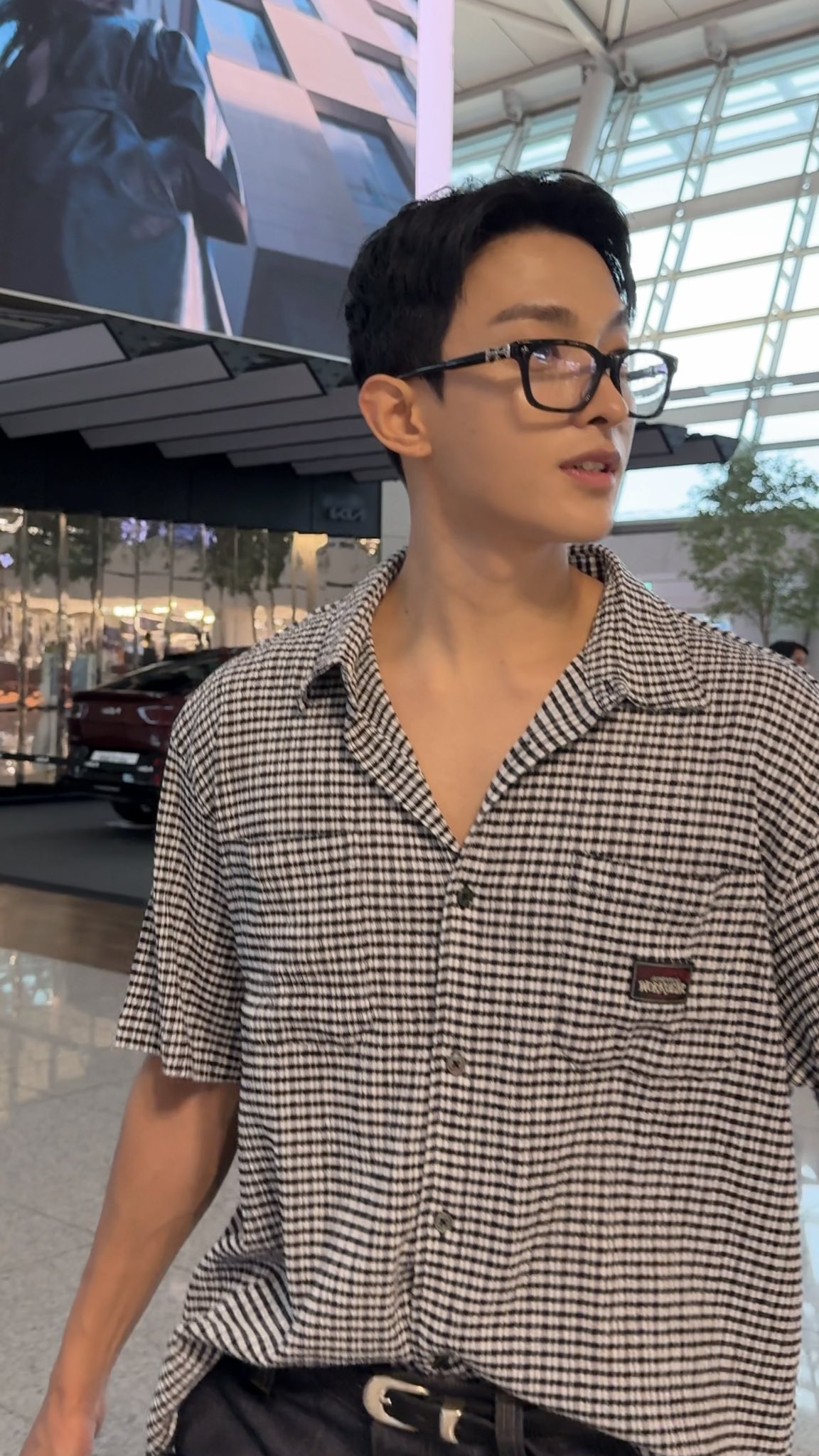 Behind-the-scenes cut of DK (SEVENTEEN)