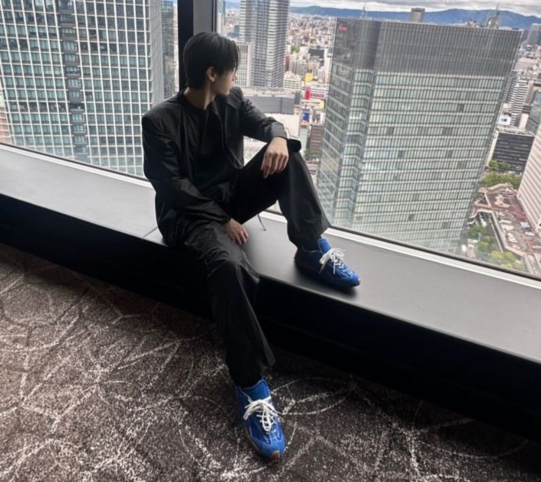 Latest photo of Sunghoon (ENHYPEN)