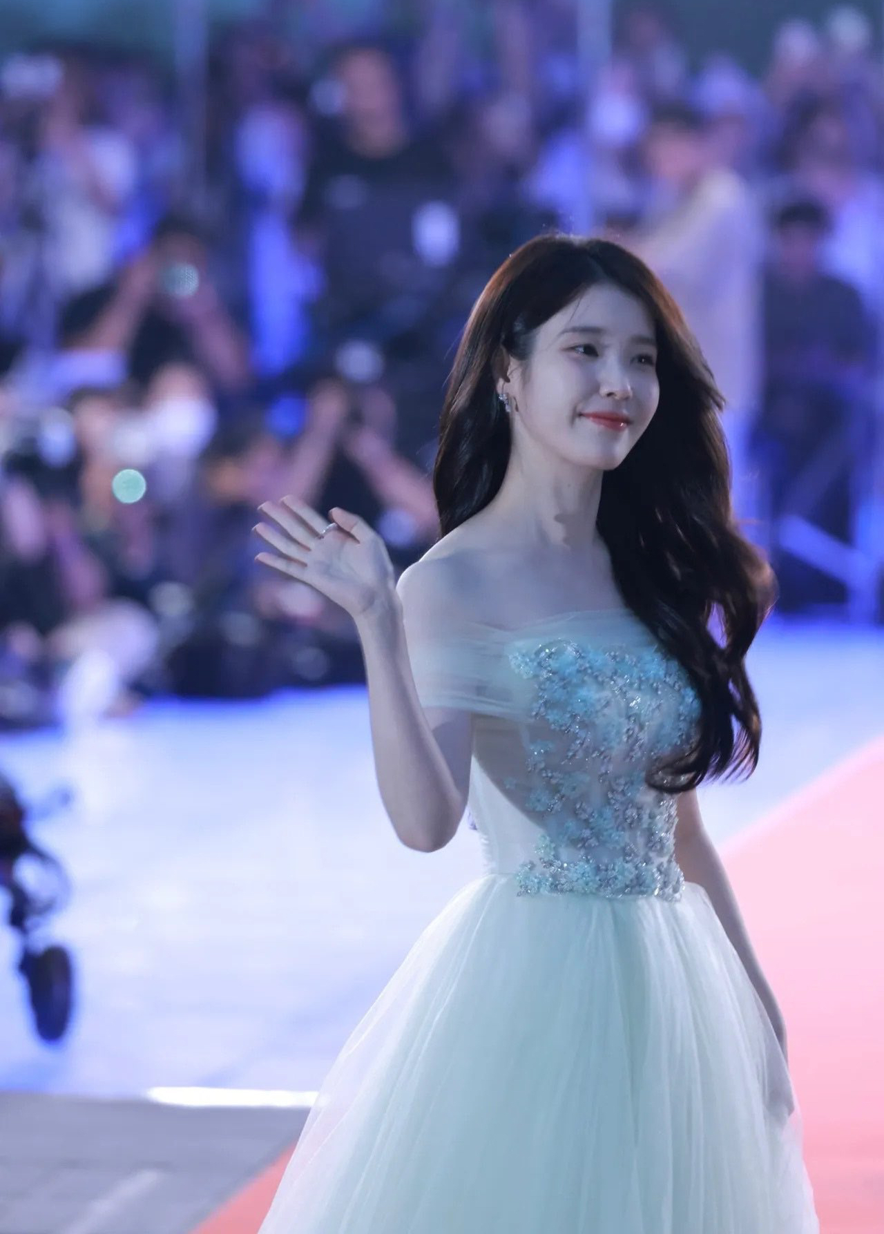Recent activity shot of IU