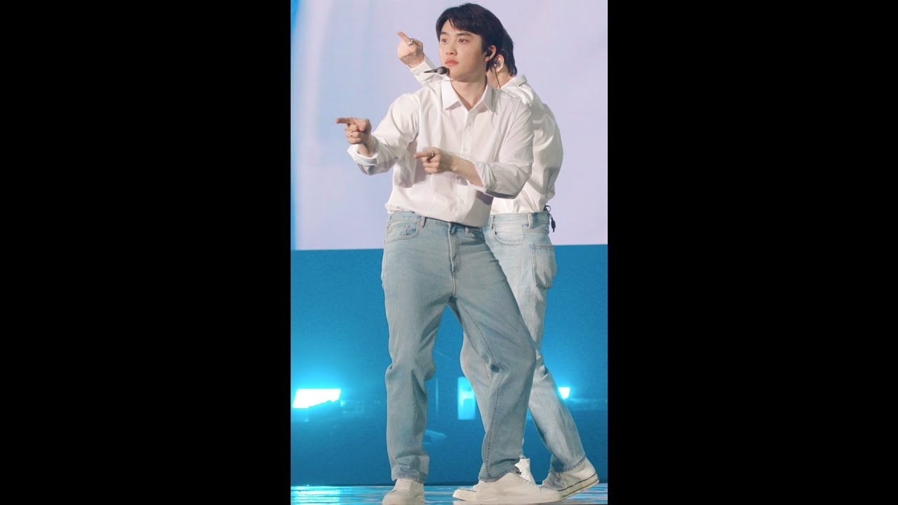 Foto aktivitas terbaru EXO