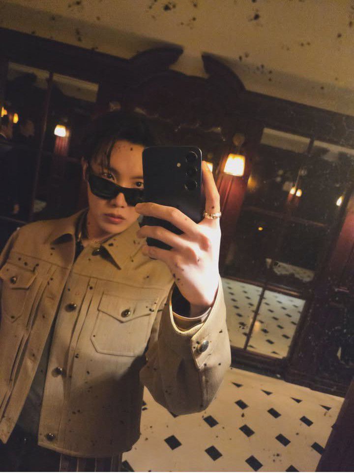 제이홉 (방탄소년단)의 최신 사진