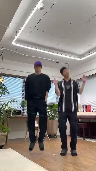 Behind-the-scenes cut of Hyungwon (MONSTA X)