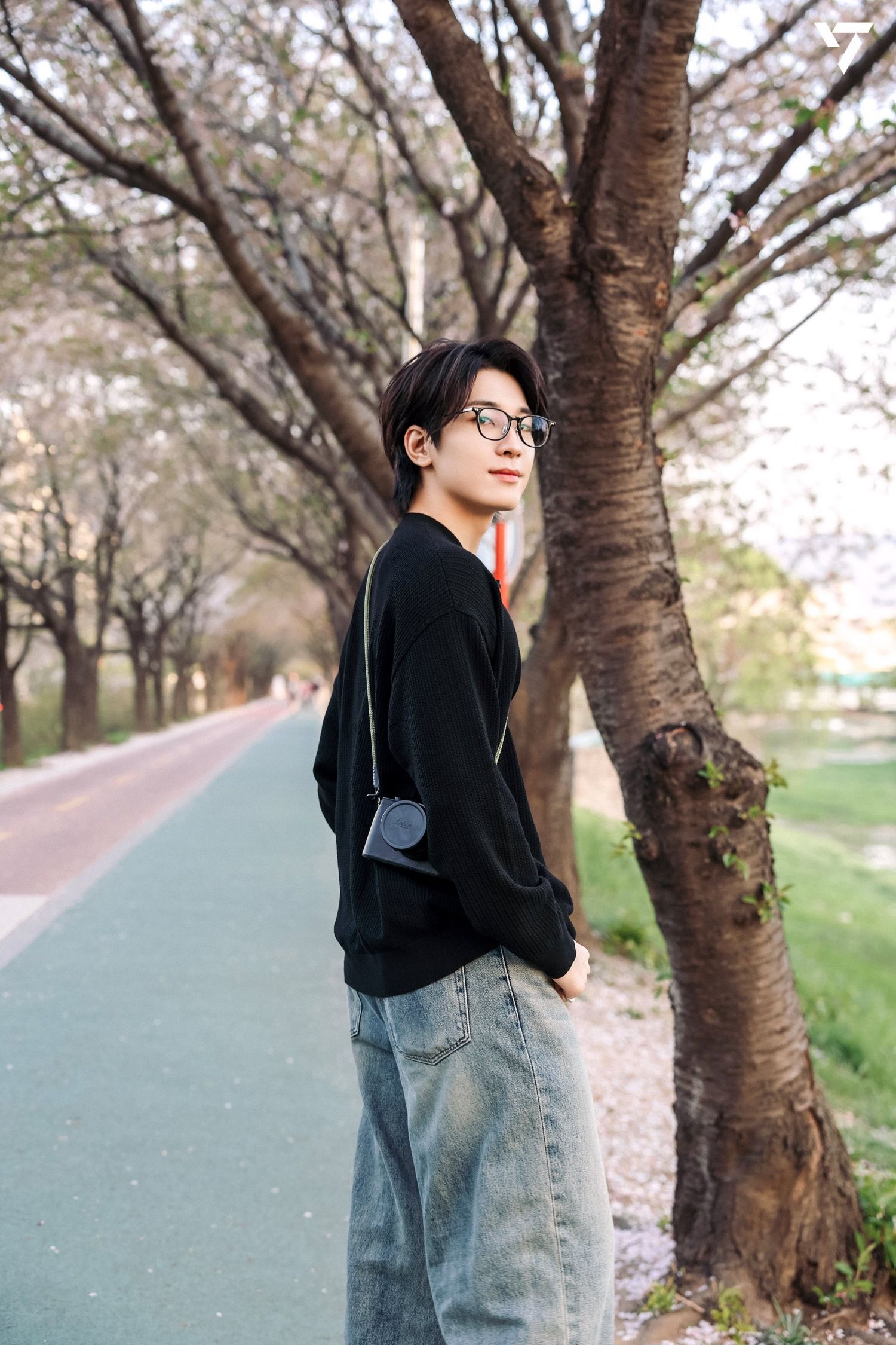 Recent activity shot of Wonwoo (SEVENTEEN)