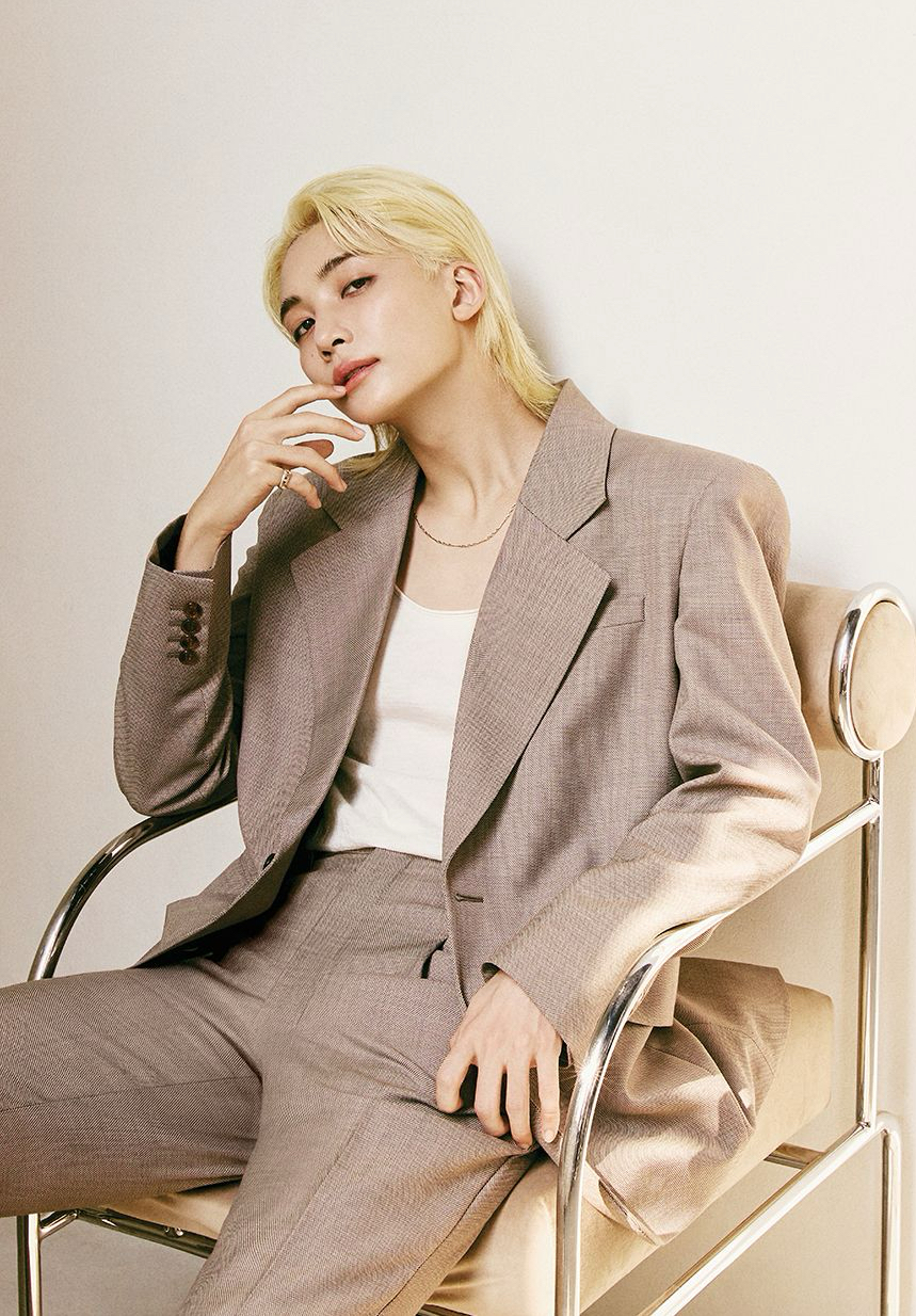 A moment captured by Jeonghan (SEVENTEEN)'s fan