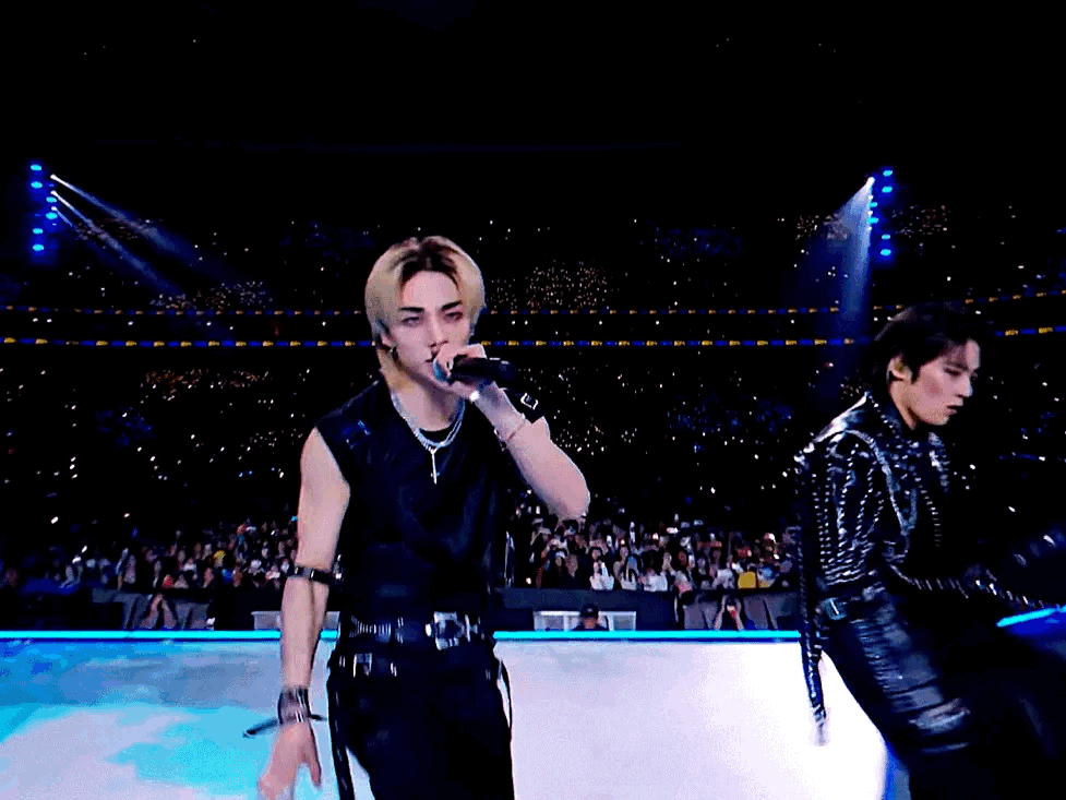 Latest photo of Hyunjin (Stray Kids)